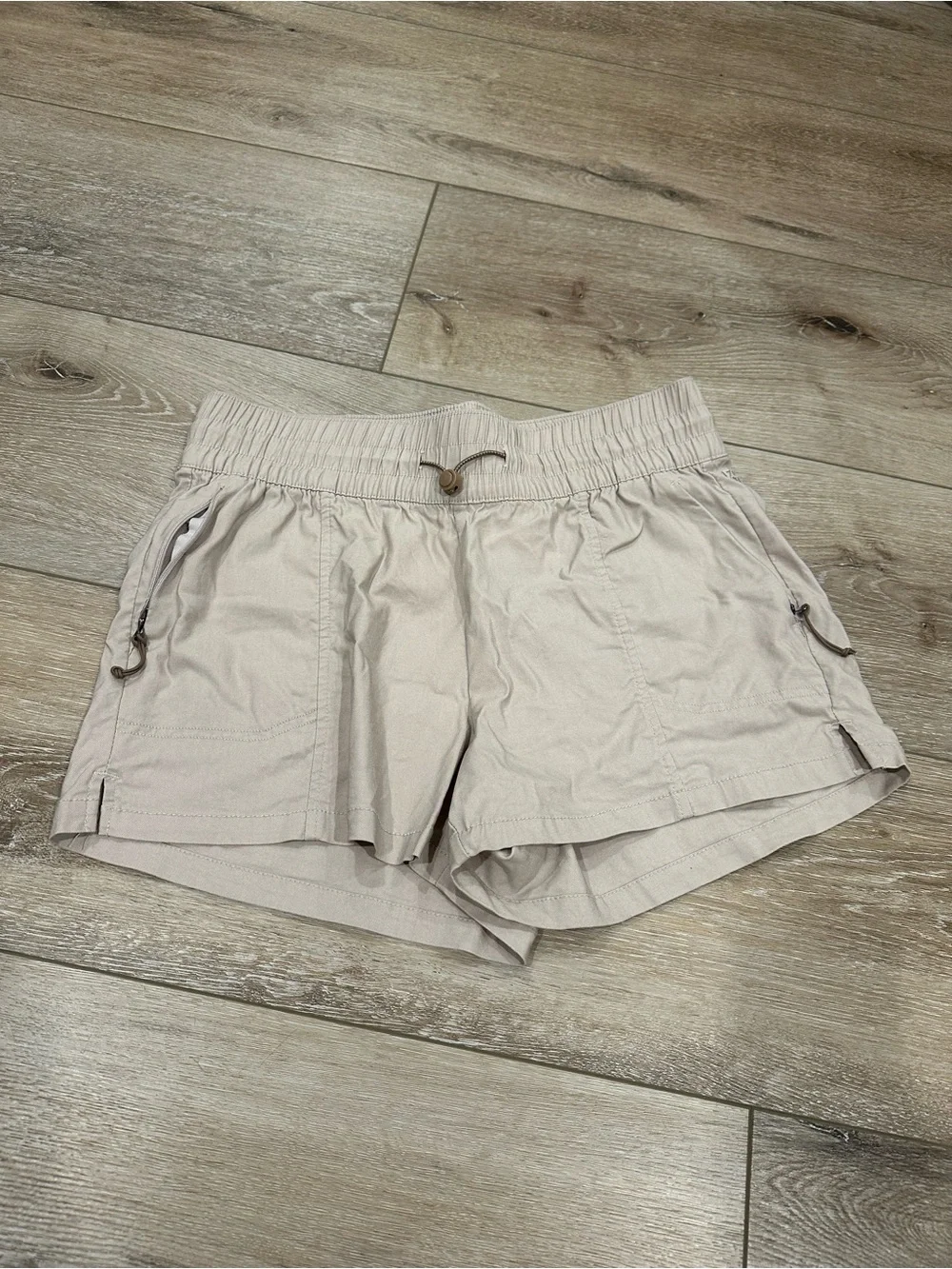 Avalanche Women's Athletic Drawstring Shorts - Cream